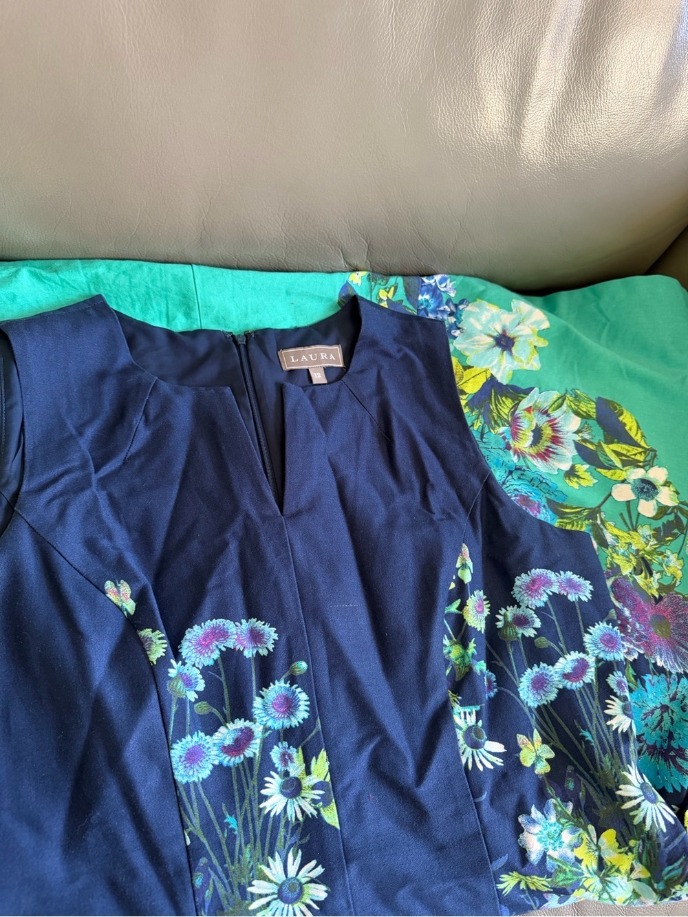 Laura | Navy to Teal Floral Fit-and-Flare Dress Size 12 - Picture 14 of 16